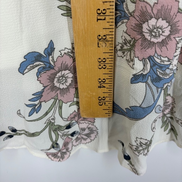 City Chic Size Medium 18 Rose Chic Nouveau Dress White Floral Zip Neck with Slip - Picture 11 of 11